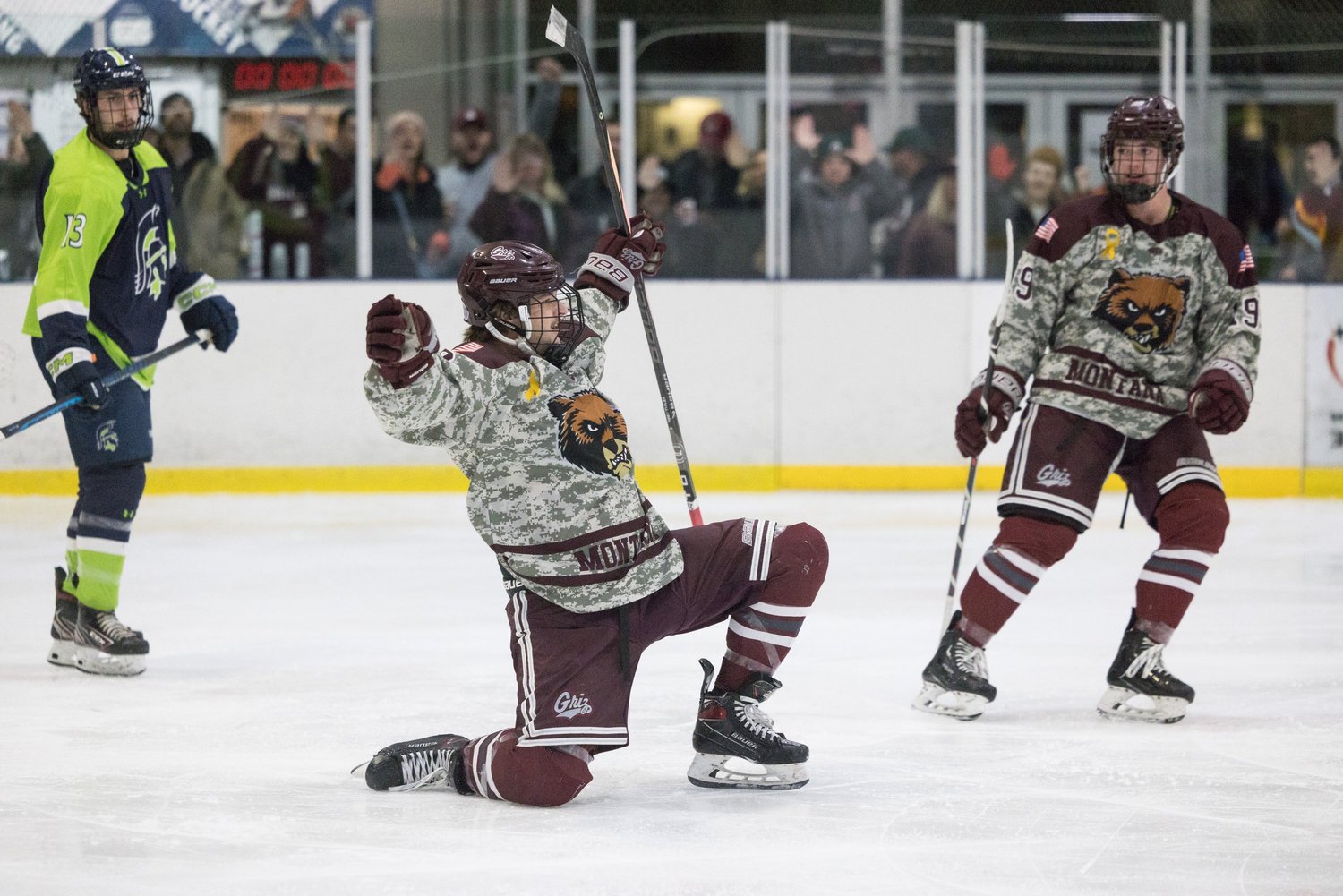 Montana Griz hockey players during a game